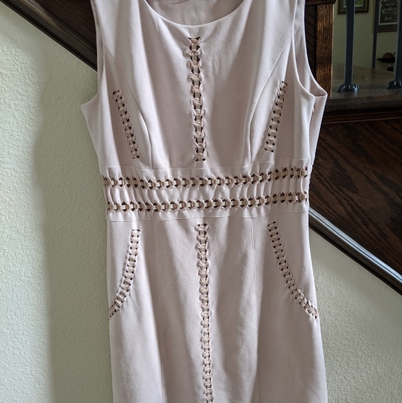 Tan dress - Picture 1 of 3